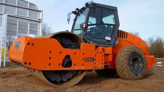 Вибрационный гладковальцовый грунтовый каток HAMM 3520
